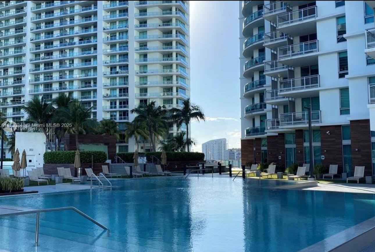 350 S Miami Ave #1707, Miami FL 33130