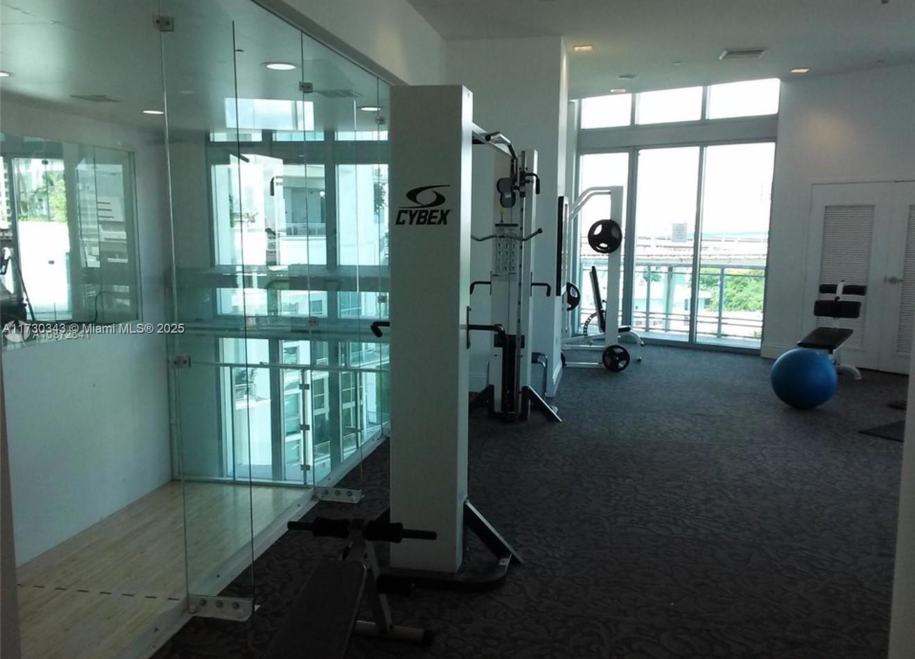 350 S Miami Ave #1707, Miami FL 33130