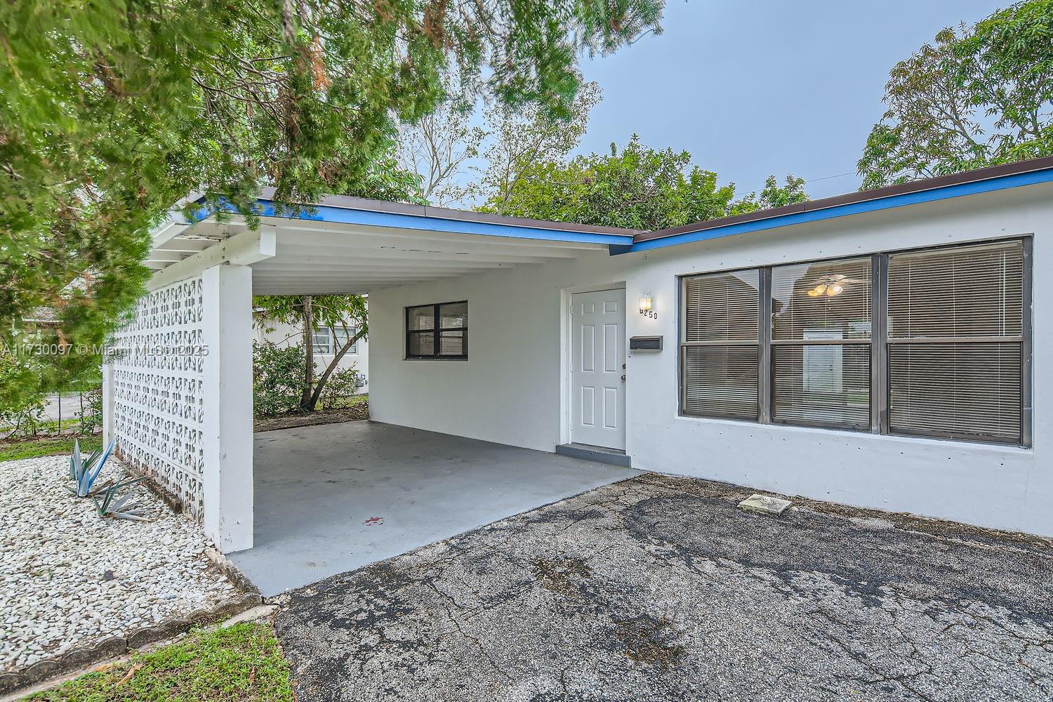 6250 NW 18th Pl, Sunrise, Florida image 3