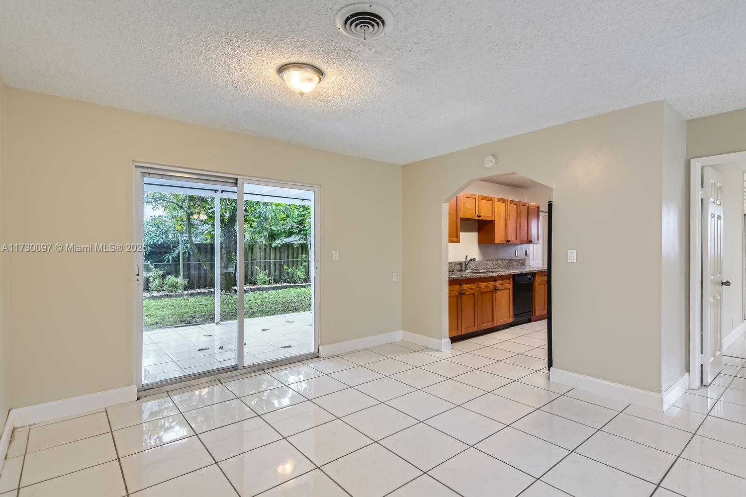 6250 NW 18th Pl, Sunrise, Florida image 9