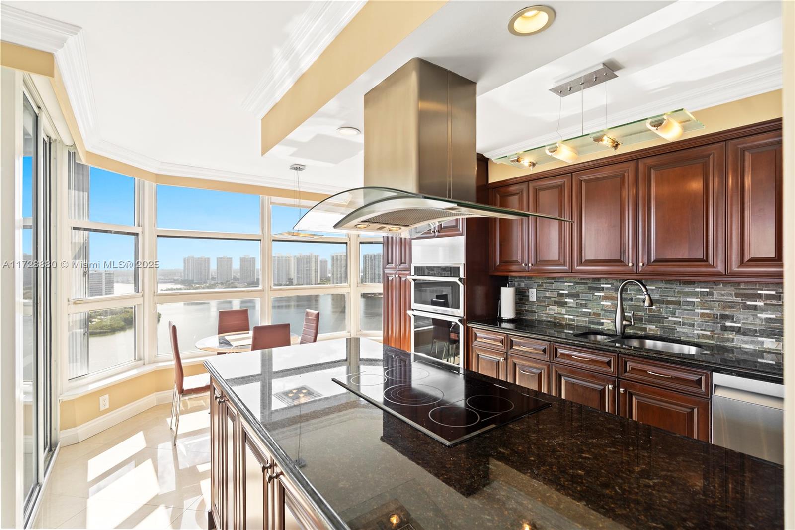 3530 Mystic Pointe Dr #2515, Aventura, Florida image 5