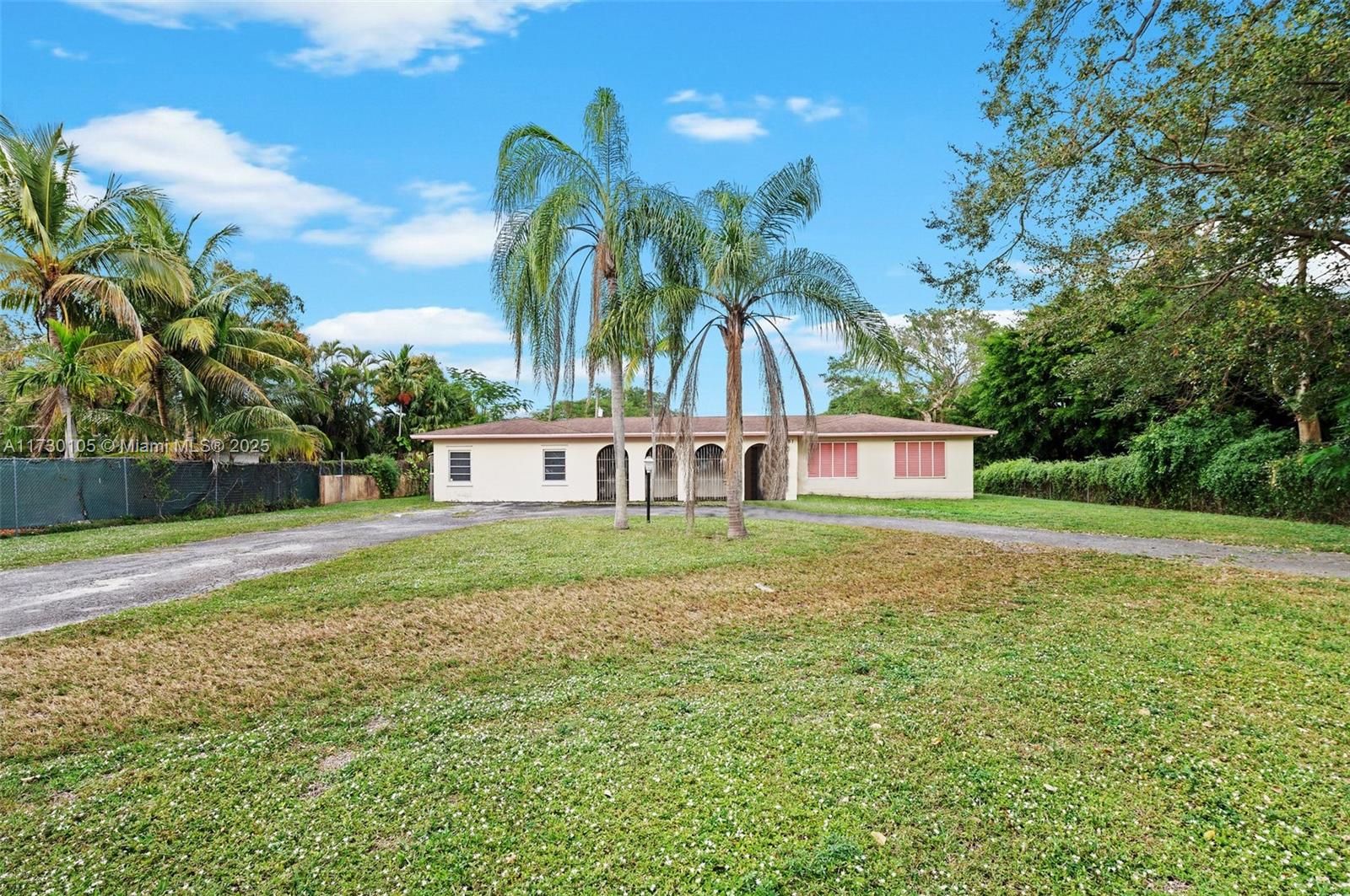 8251 SW 136th St, Pinecrest, Florida image 9