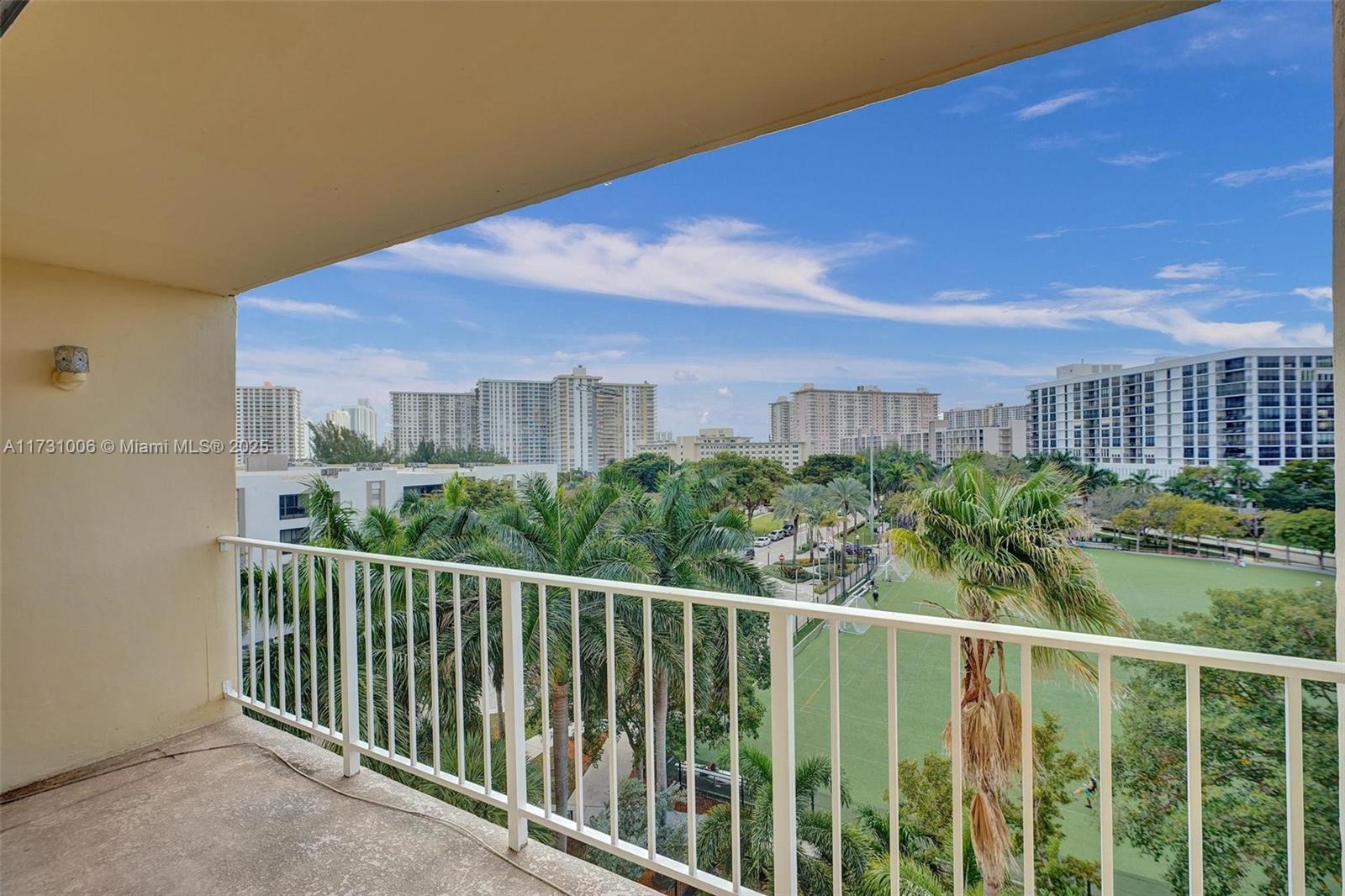 200 178th Dr #708, Sunny Isles Beach, Florida image 40