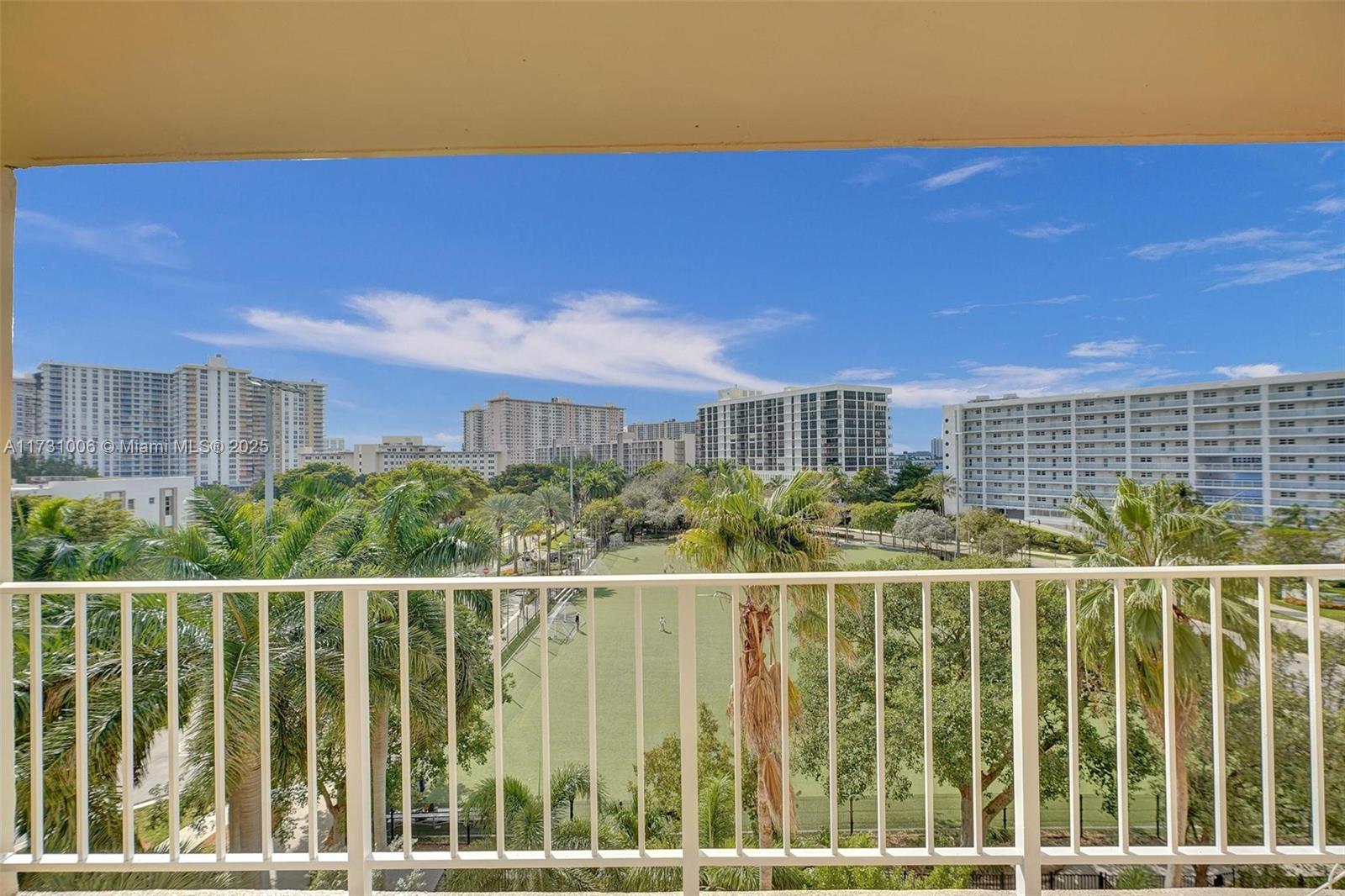 200 178th Dr #708, Sunny Isles Beach, Florida image 41