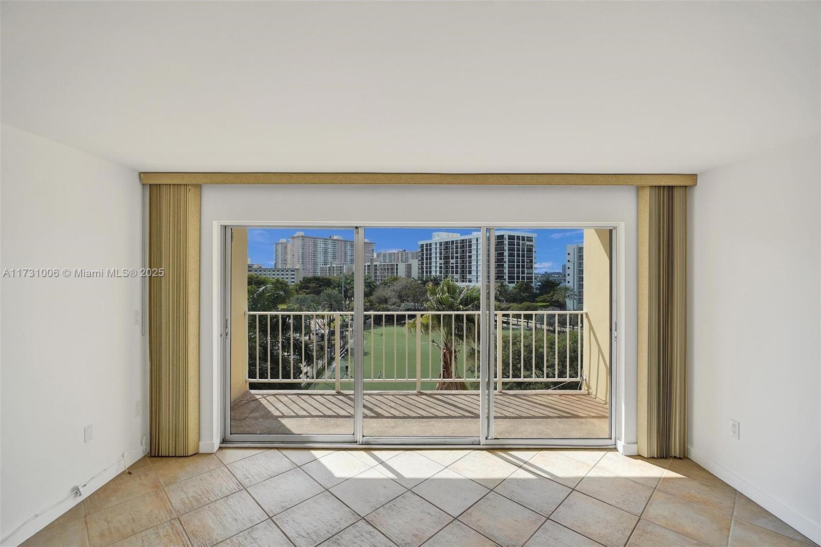 200 178th Dr #708, Sunny Isles Beach, Florida image 42