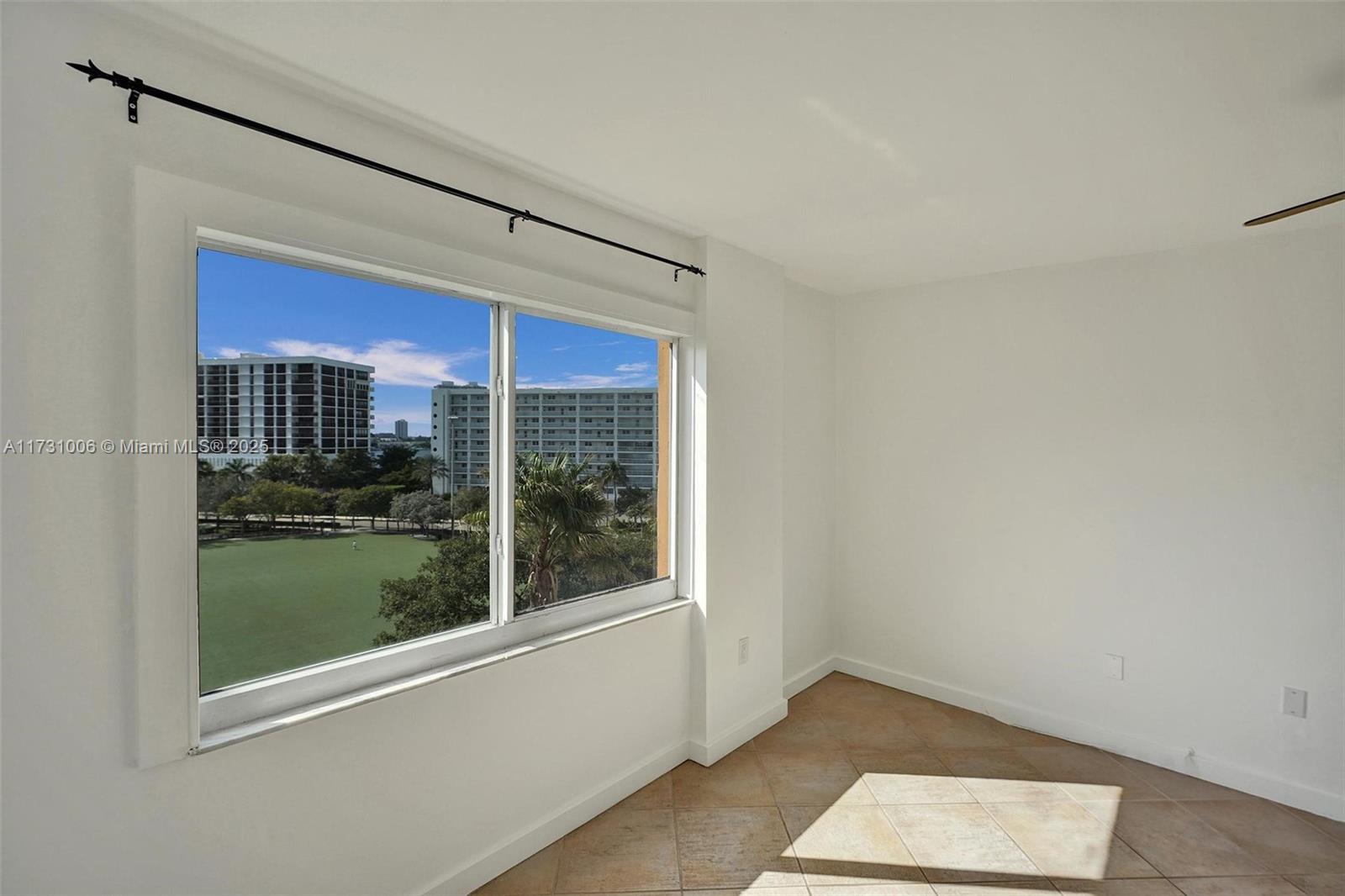 200 178th Dr #708, Sunny Isles Beach, Florida image 44