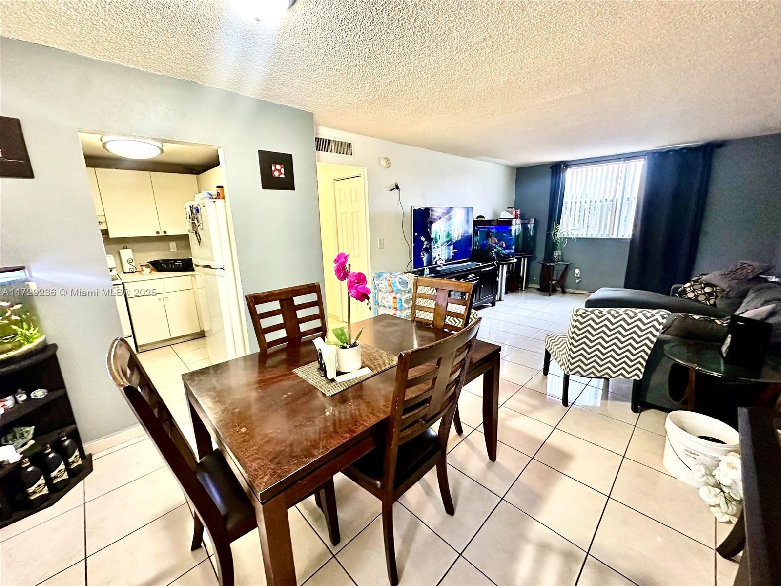 606 W 81st St, Hialeah, Florida image 11