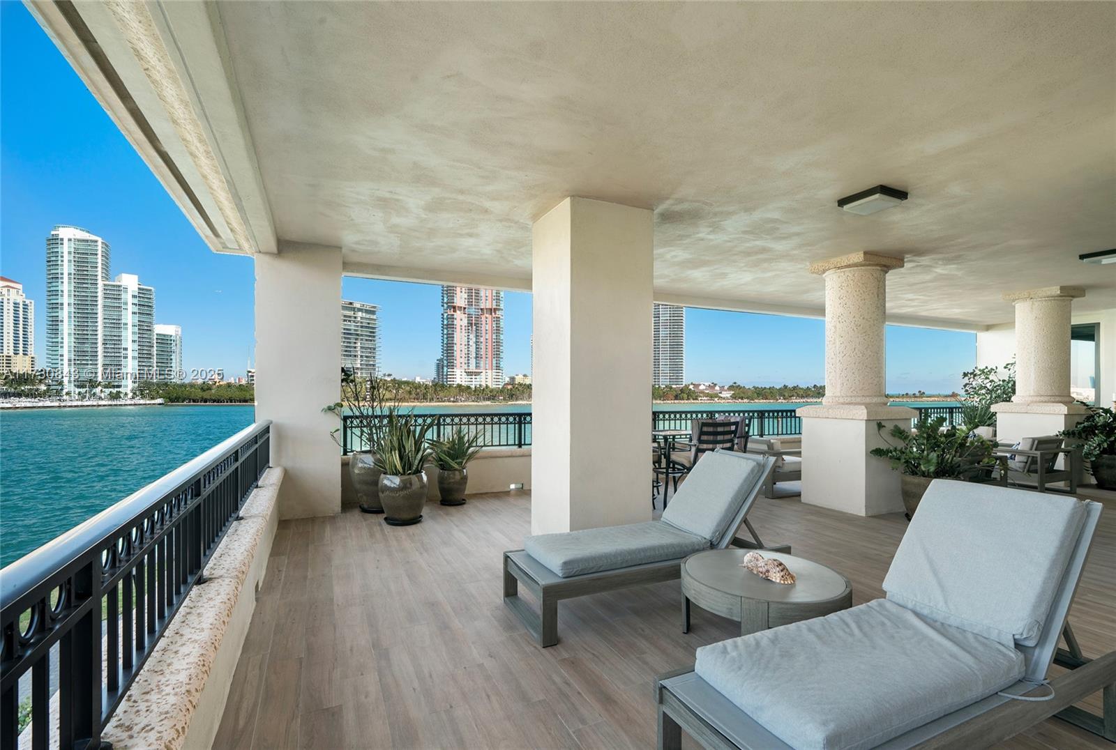 6823 Fisher Island Dr #6823, Miami Beach, Florida image 40