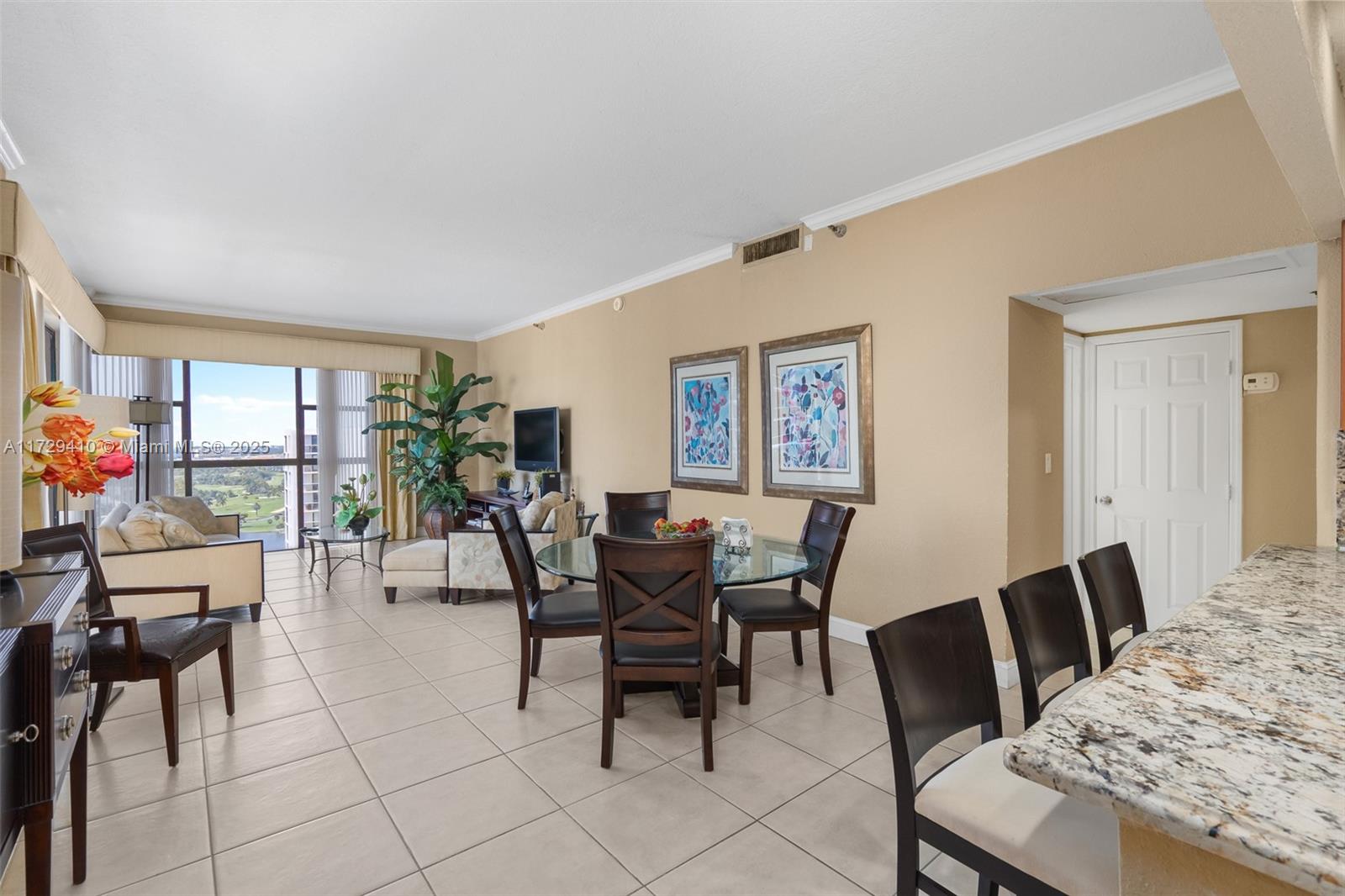 20505 E Country Club Dr #PH-38, Aventura, Florida image 29