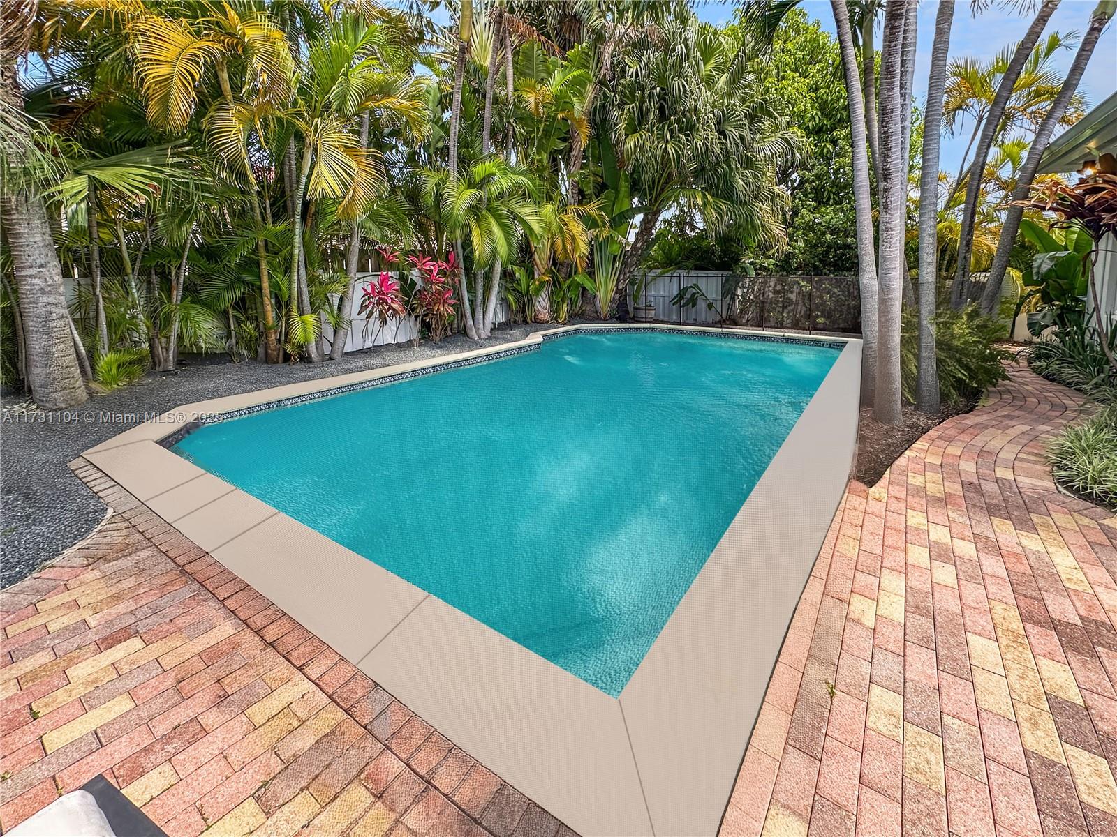 8858 Froude Ave, Surfside, Florida image 11