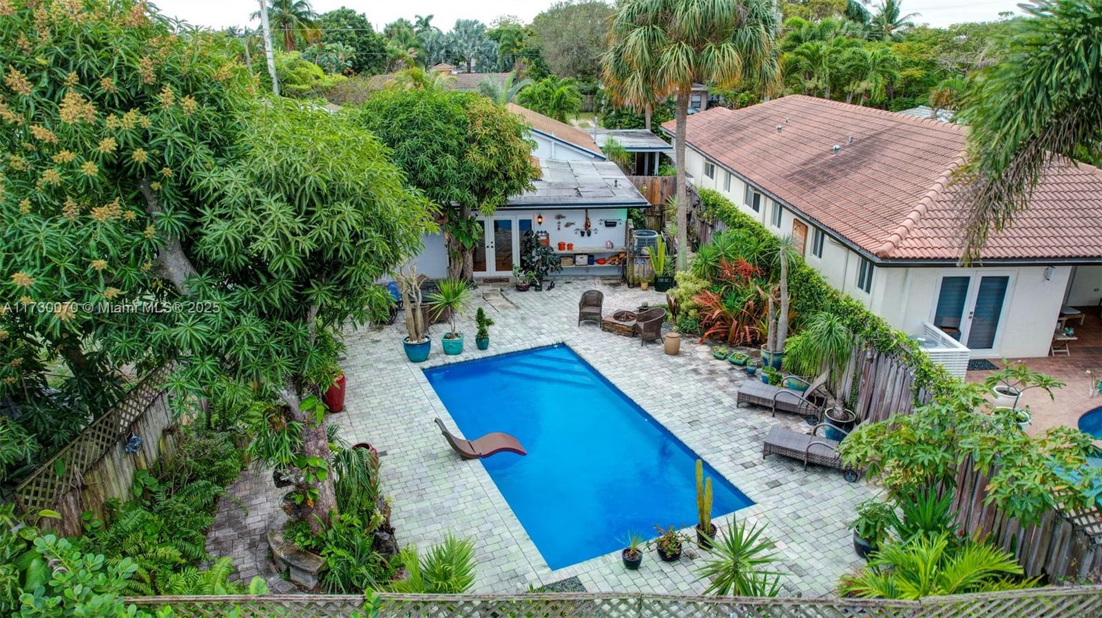 1401 NE 33rd St, Oakland Park, Florida image 11