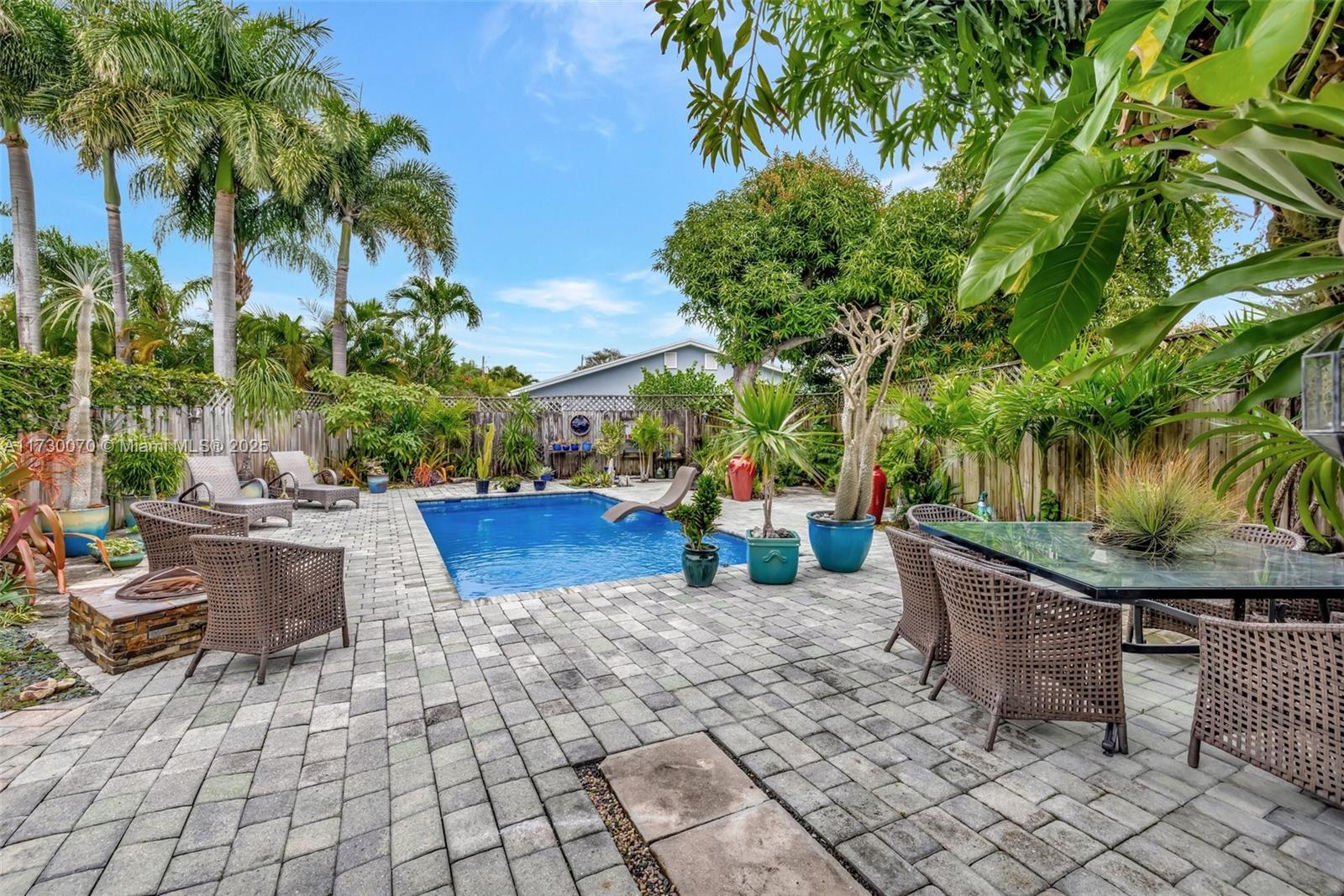 1401 NE 33rd St, Oakland Park, Florida image 8