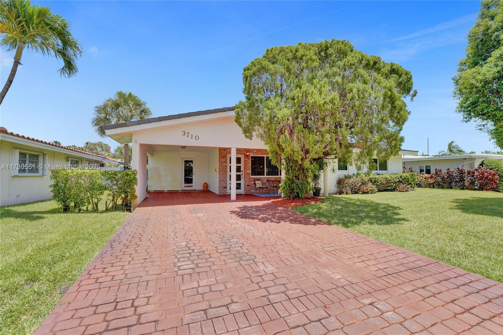 3710 NE 18th Avenue, Oakland Park, Florida image 1