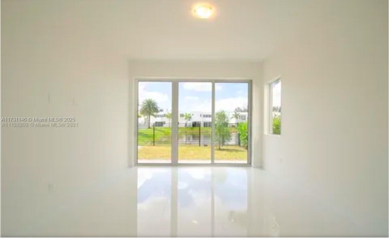 10230 NW 75th Ter, Doral, Florida image 23
