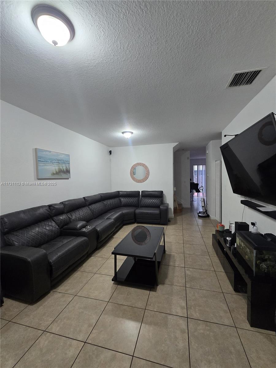 11334 SW 236th St, Homestead, Florida image 4