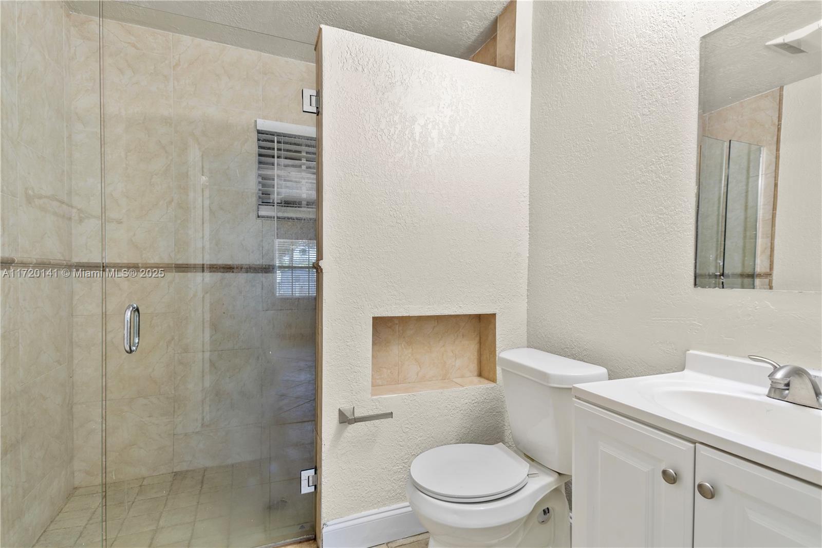 1160 N 66th Ave, Hollywood, Florida image 9