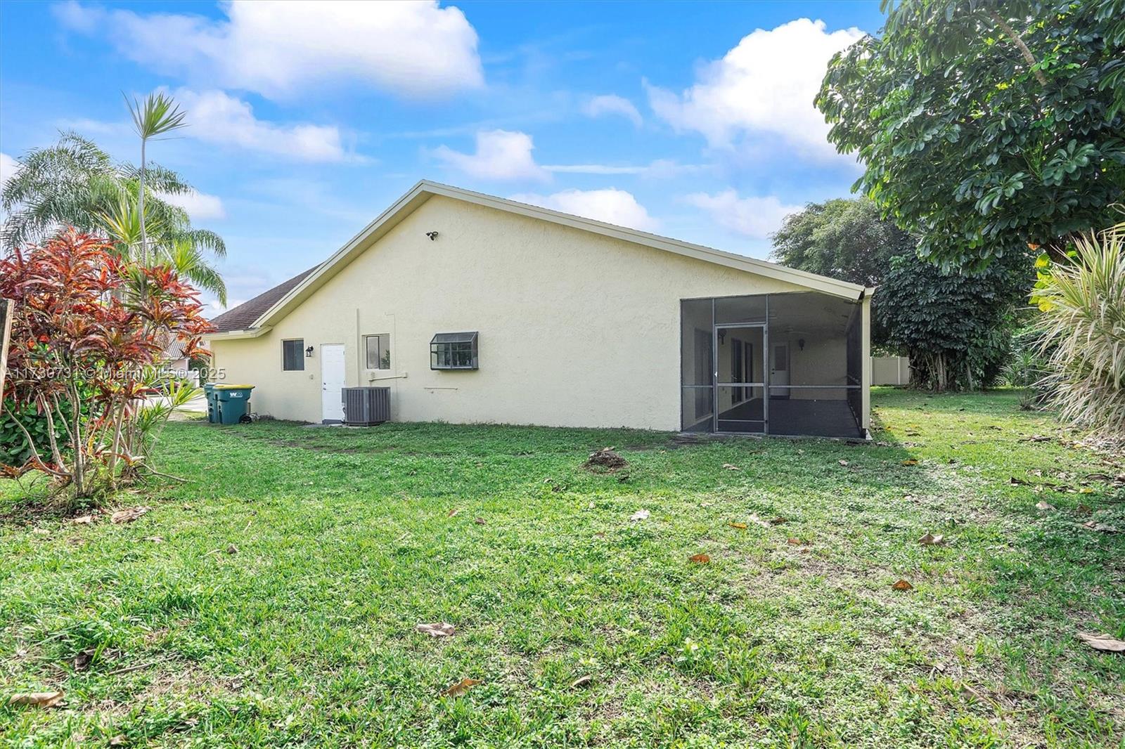 8017 NW 83rd Way, Tamarac, Florida image 30