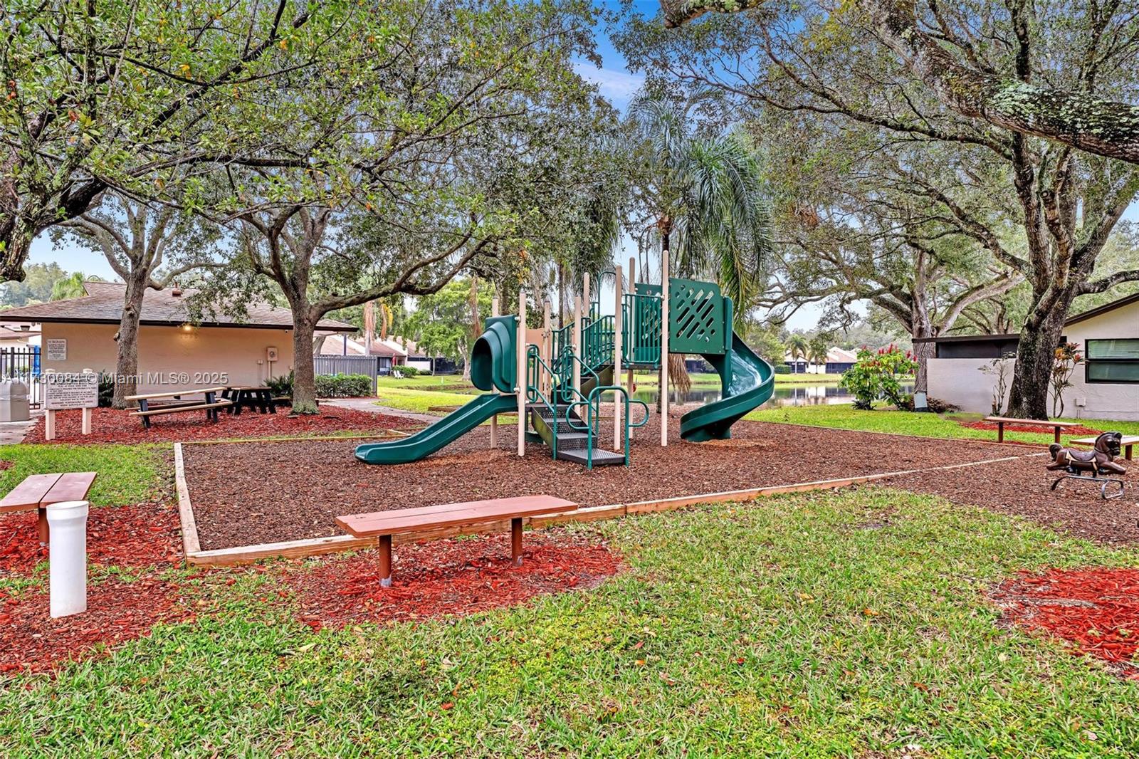 9607 NW 16th Ct, Pembroke Pines, Florida image 43