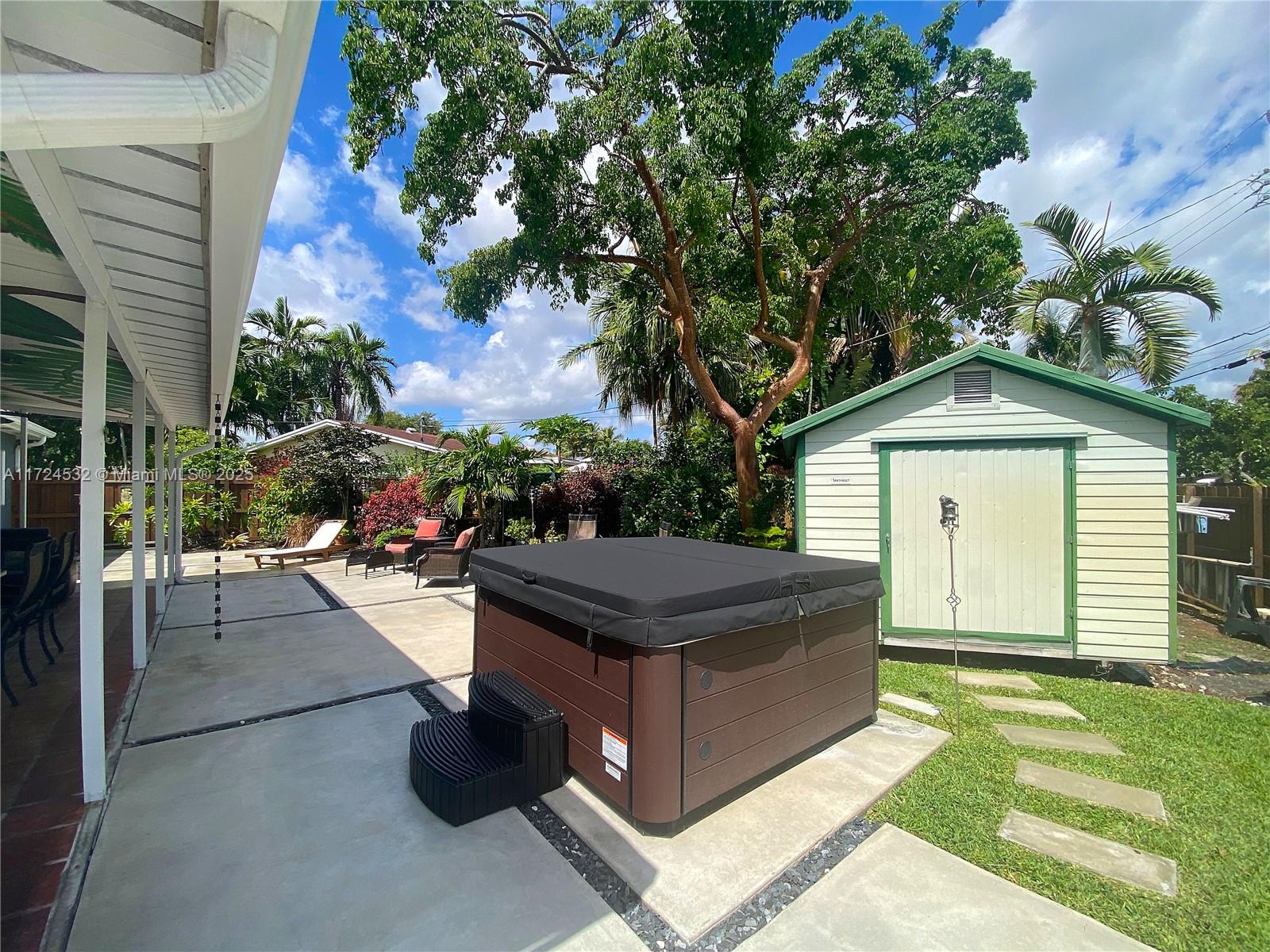 1600 Yale Dr, Hollywood, Florida image 30