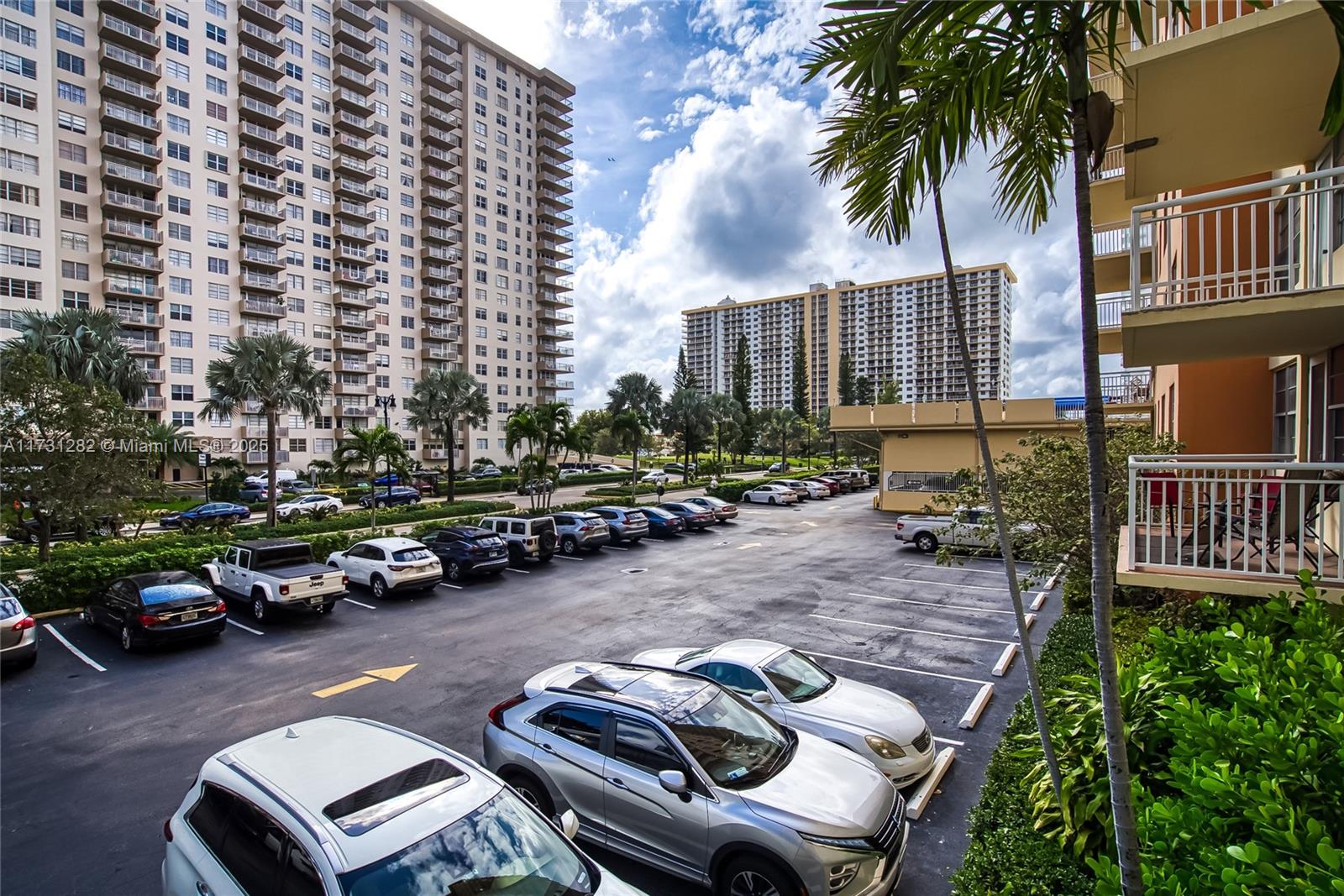 251 174 #107, Sunny Isles Beach, Florida image 35