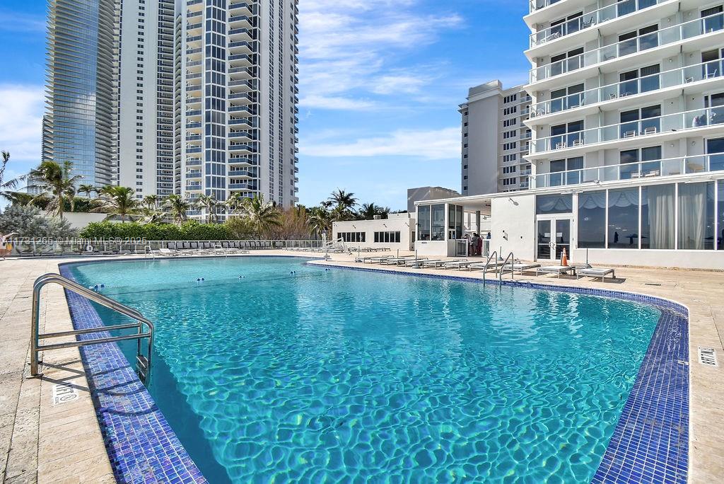 19201 Collins Ave #526, Sunny Isles Beach, Florida image 20