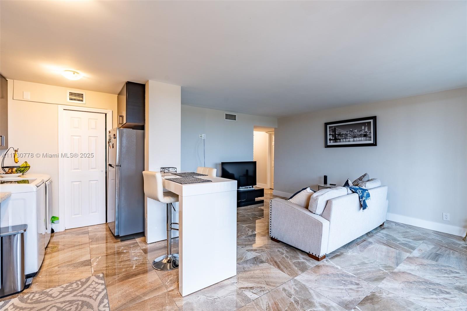 3400 Blue Lake Dr #505, Pompano Beach, Florida image 3