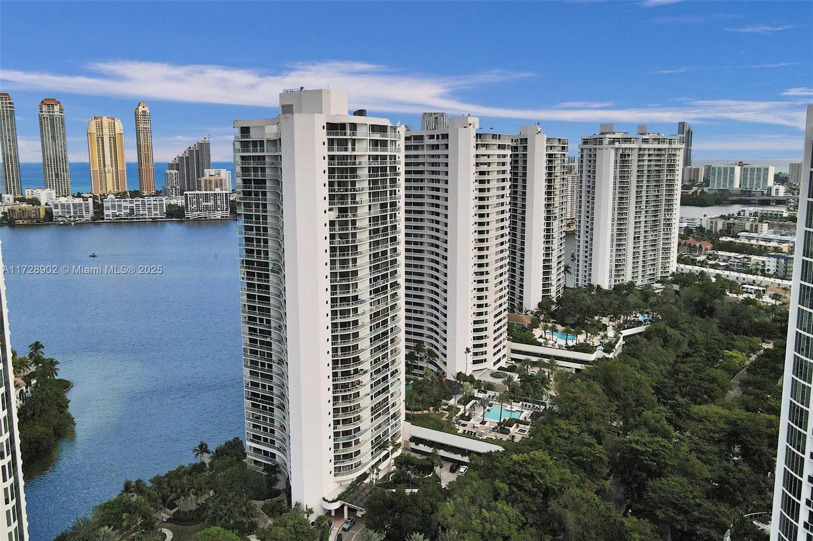 4000 Island Blvd #905, Aventura, Florida image 19