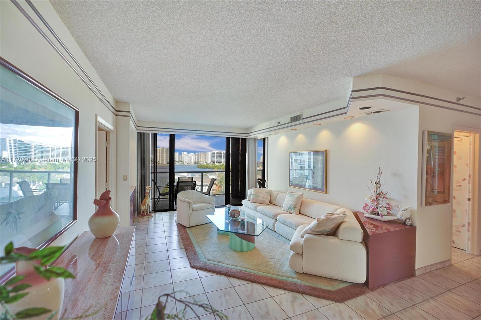 4000 Island Blvd #905, Aventura, Florida image 24