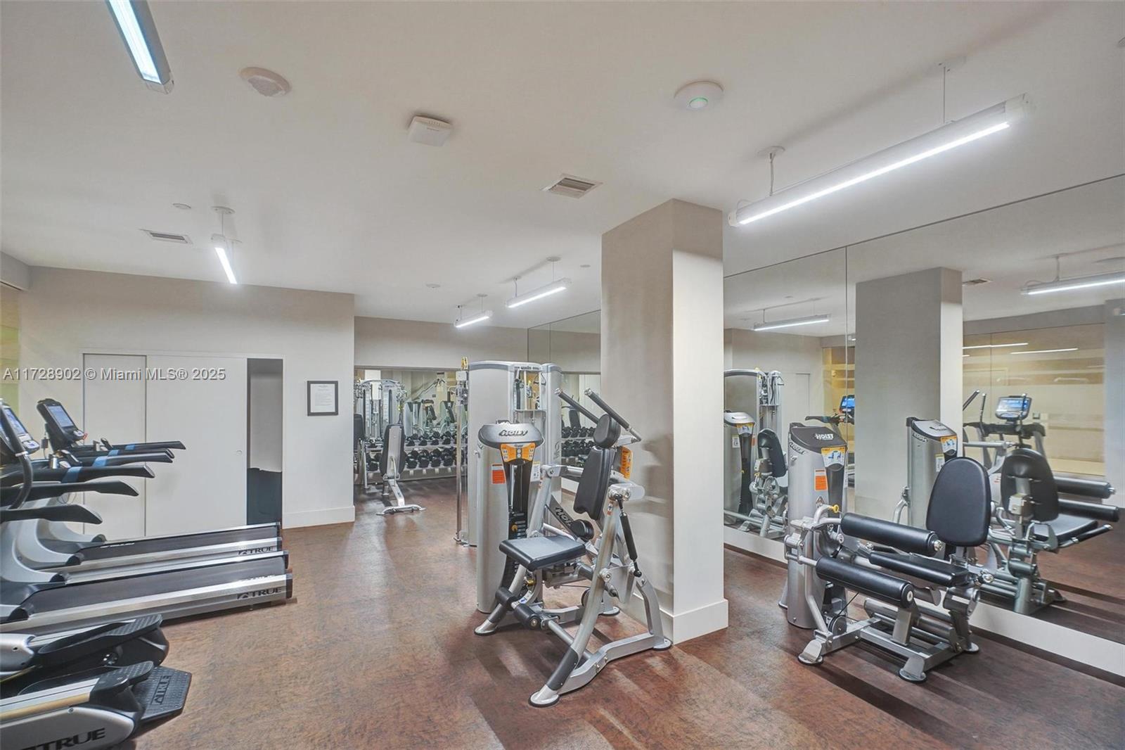 4000 Island Blvd #905, Aventura, Florida image 33