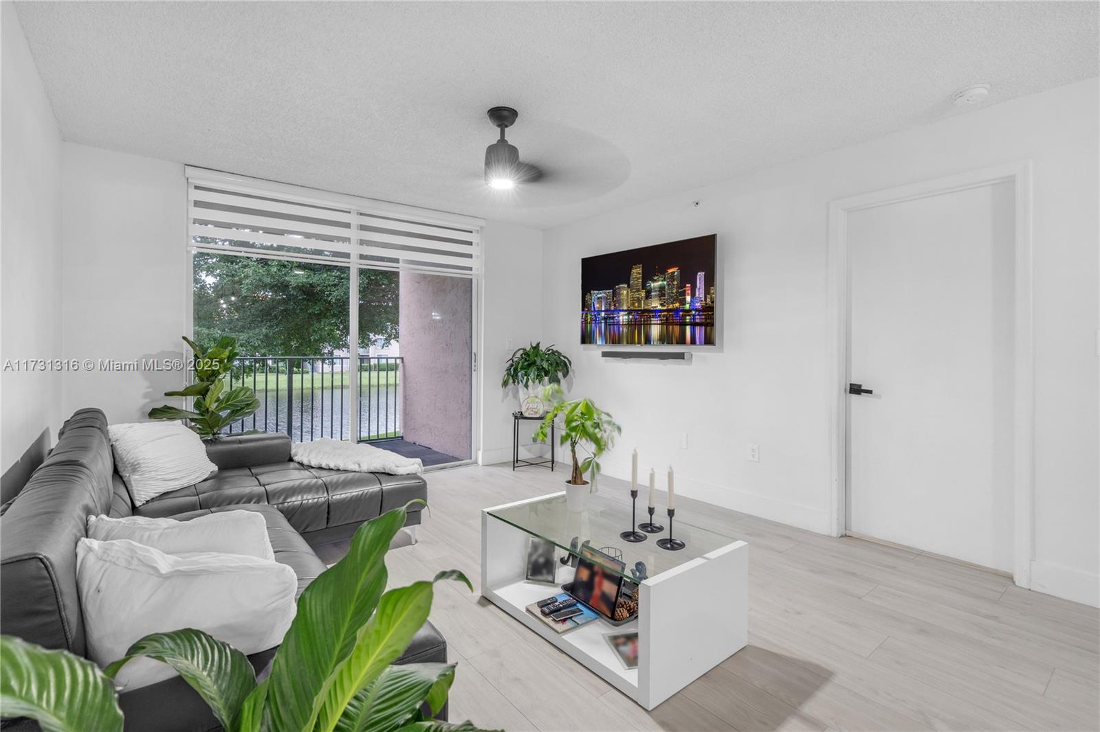 12142 Saint Andrews Pl #206, Miramar, Florida image 4