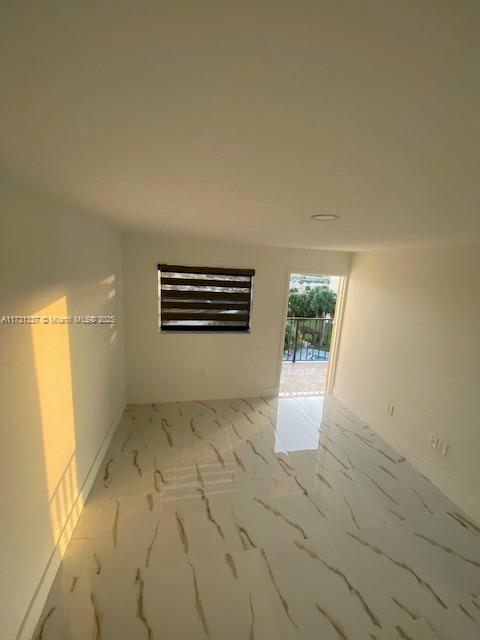 Residential, Hialeah, Florida image 15