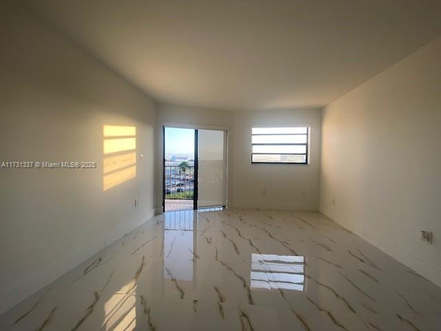 Residential, Hialeah, Florida image 5