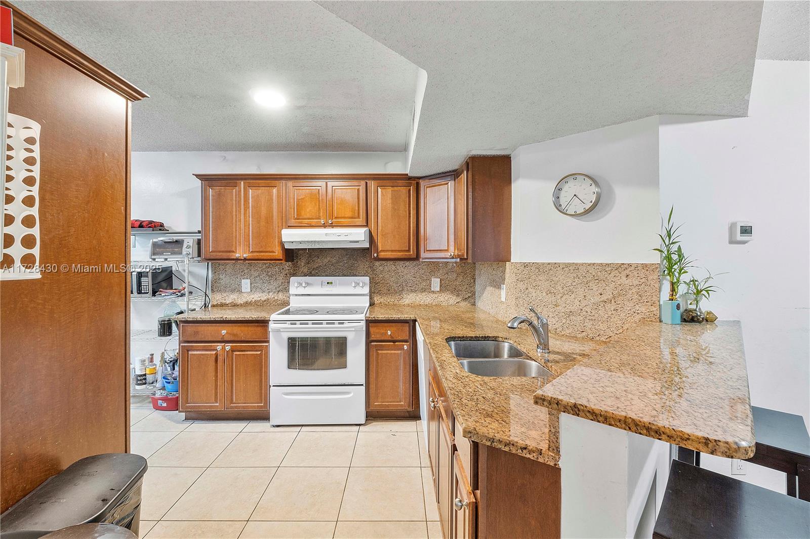 8761 Wiles Rd #206, Coral Springs, Florida image 11