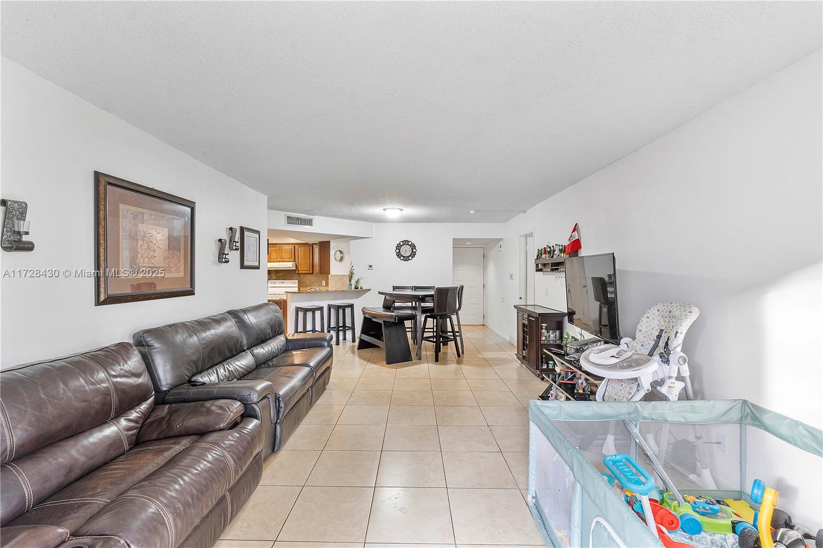 8761 Wiles Rd #206, Coral Springs, Florida image 5