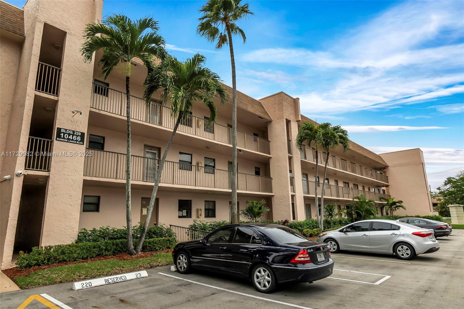 10466 Sunrise Lakes Blvd #305, Sunrise, Florida image 20