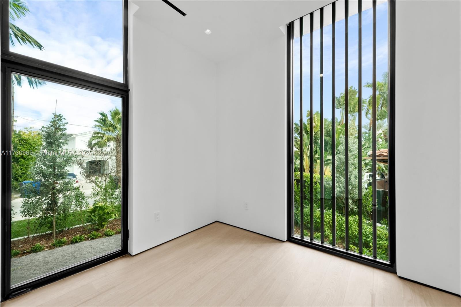 291 Palm Ave, Miami Beach, Florida image 18