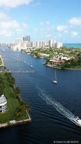 20515 E Country Club Dr #1449, Aventura, Florida image 2