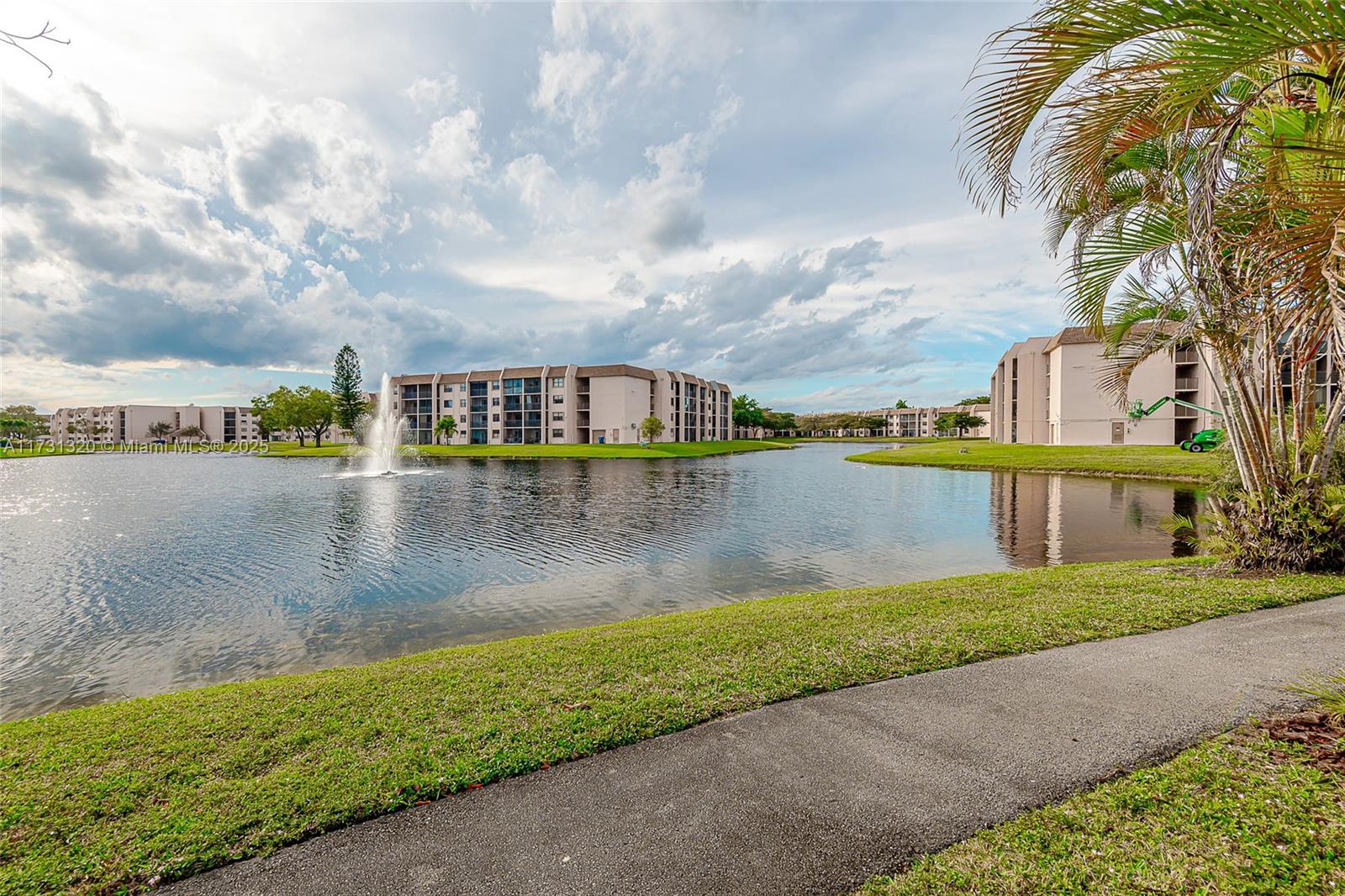 10315 NW 24th Pl #307, Sunrise, Florida image 1