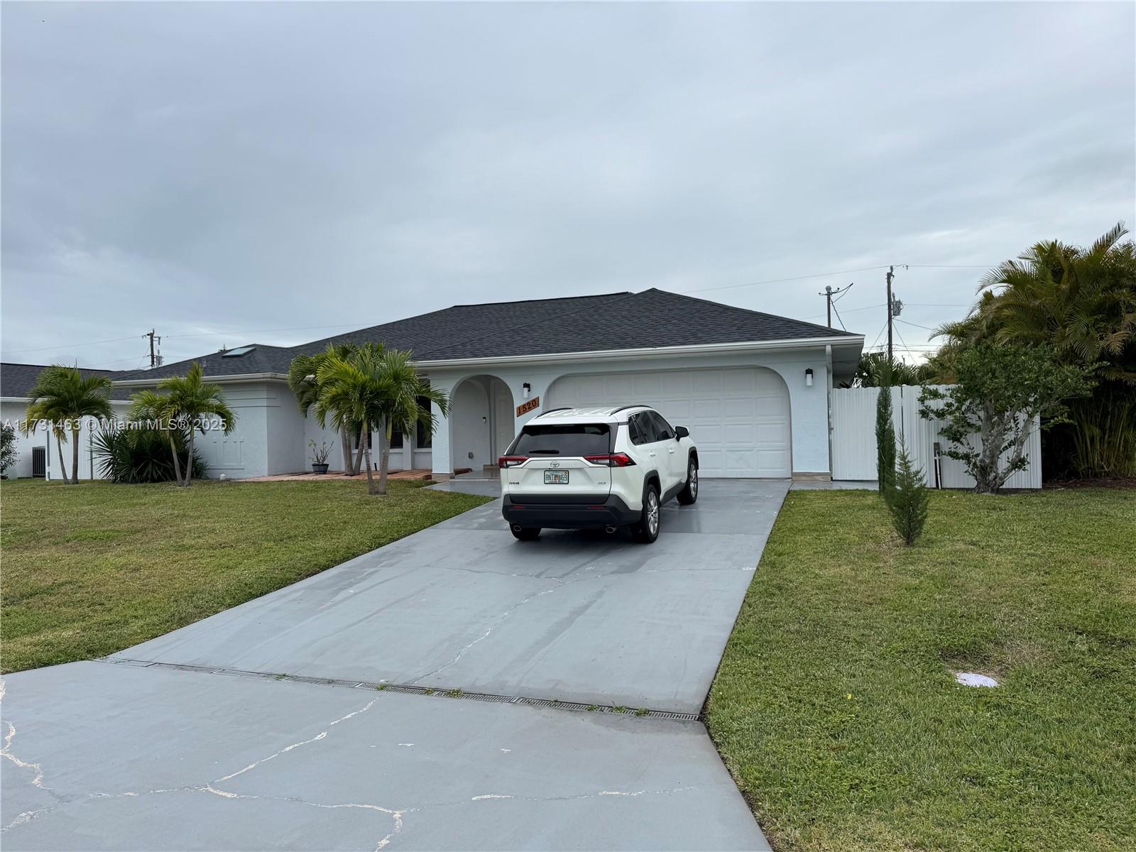 1520 Se 20th Ct, Cape Coral, Florida image 1