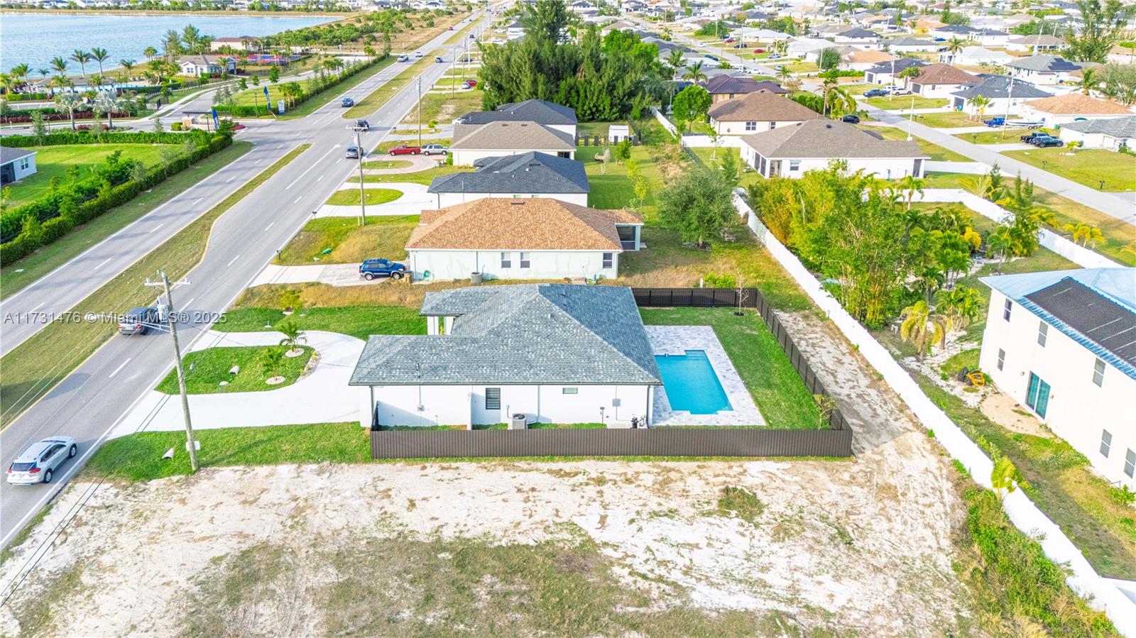 417 Nelson Rd N, Cape Coral, Florida image 4