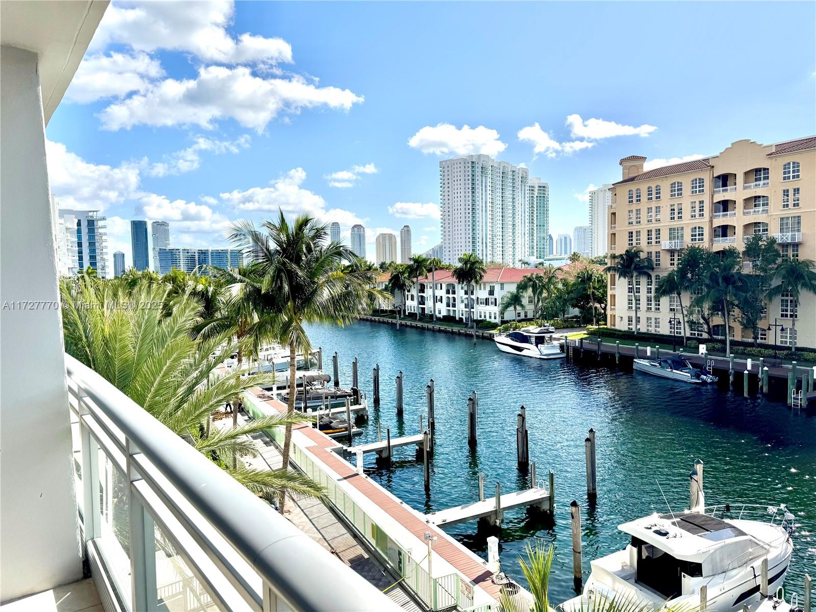 2950 NE 188th St #324, Aventura FL 33180