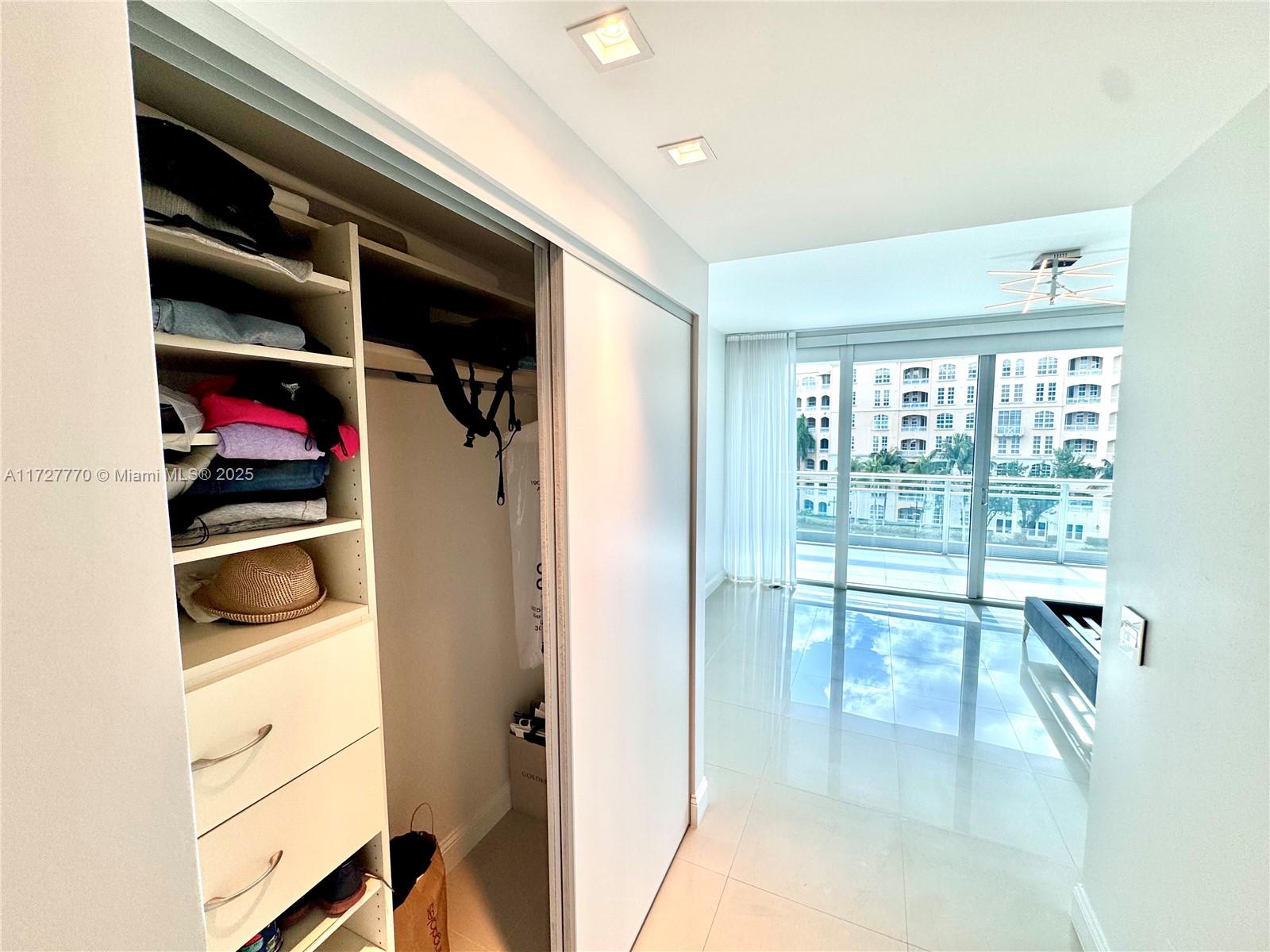 2950 NE 188th St #324, Aventura FL 33180