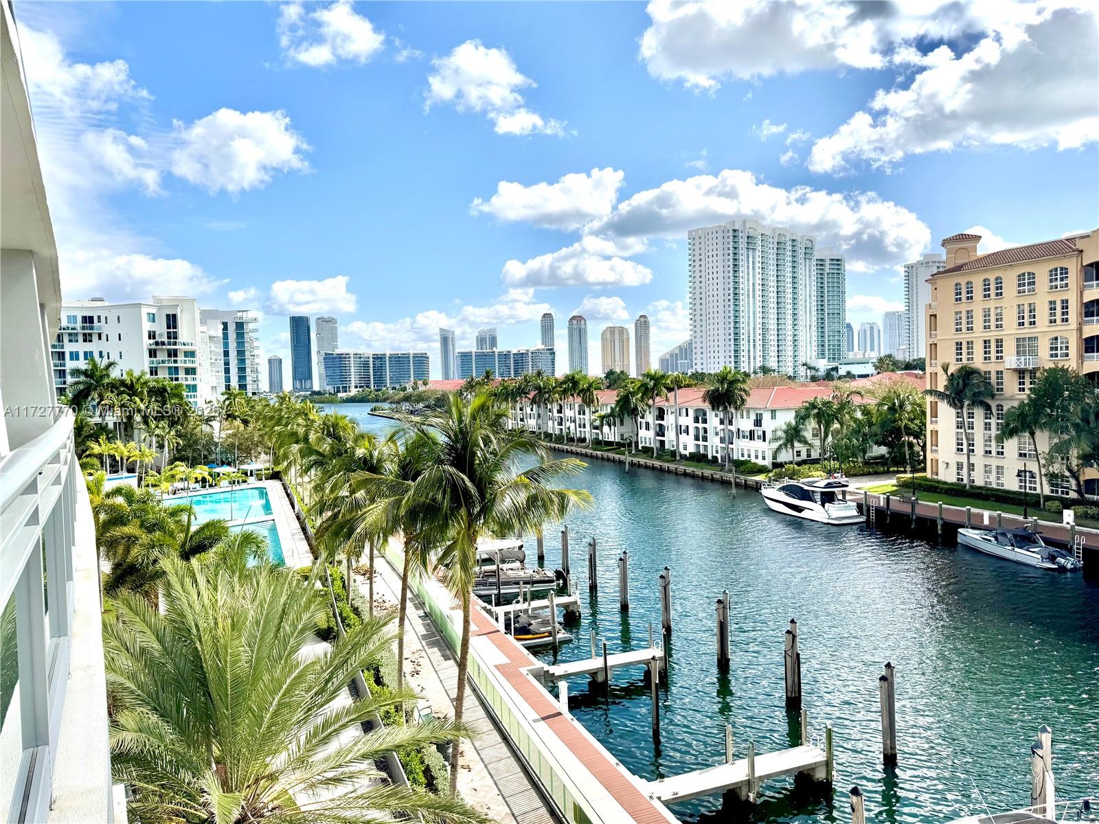 2950 NE 188th St #324, Aventura FL 33180