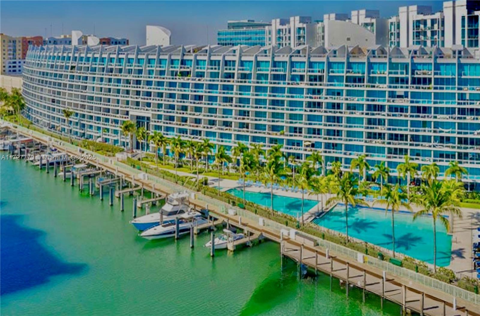 2950 NE 188th St #324, Aventura FL 33180