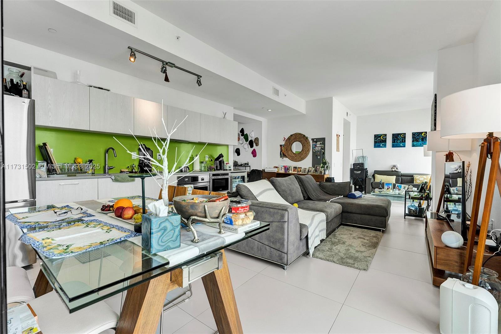 Condo for Sale in Miami, FL