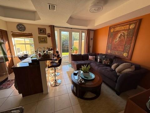 949 SW 143rd Ave, Pembroke Pines, Florida image 9