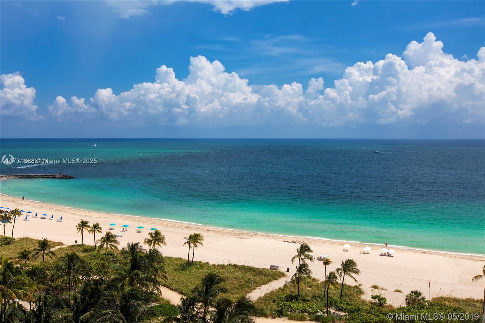 Apartamento à Venda em Bal Harbour, FL