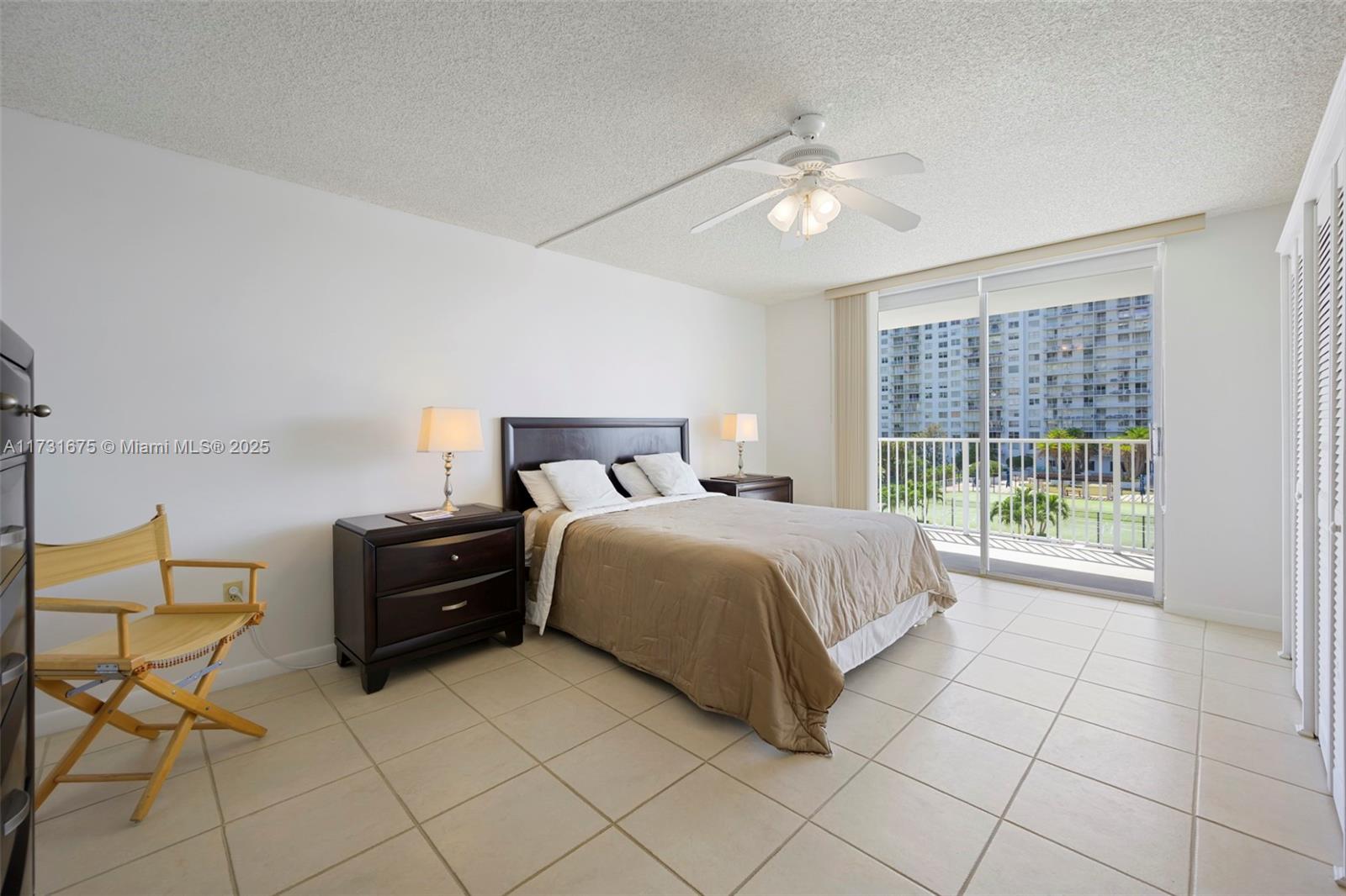 2851 NE 183rd St #502E, Aventura, Florida image 2