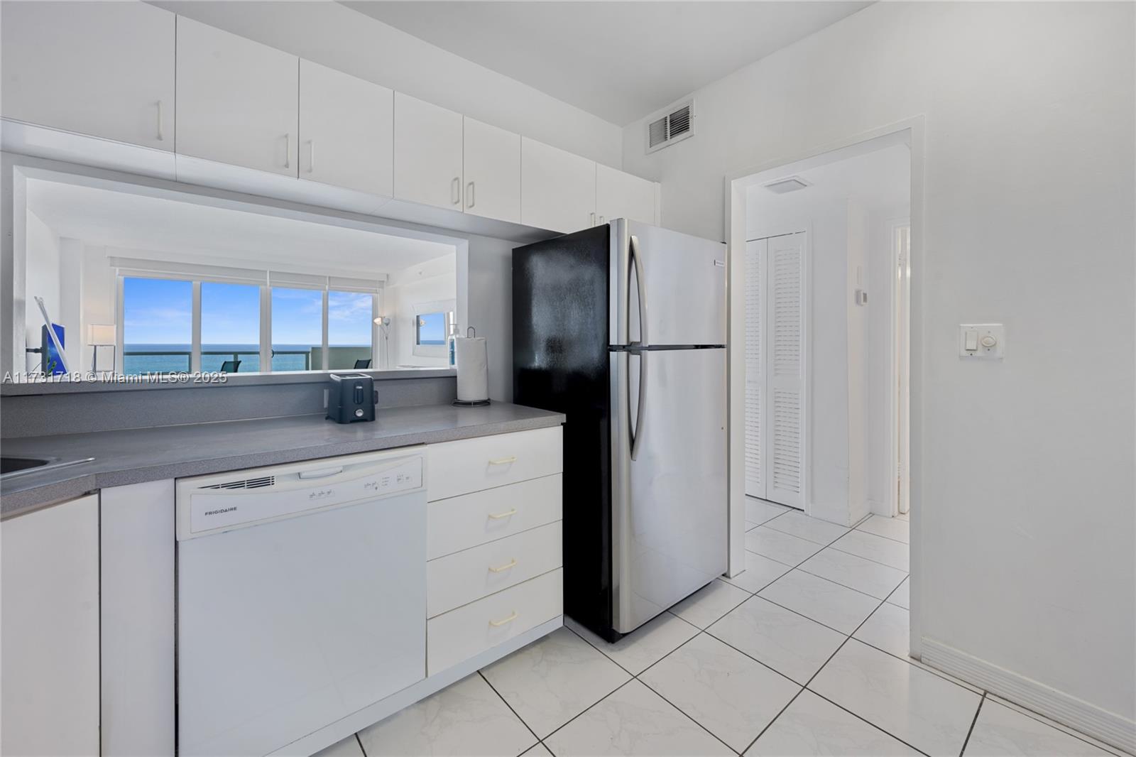 5601 Collins Ave #1103, Miami Beach, Florida image 25