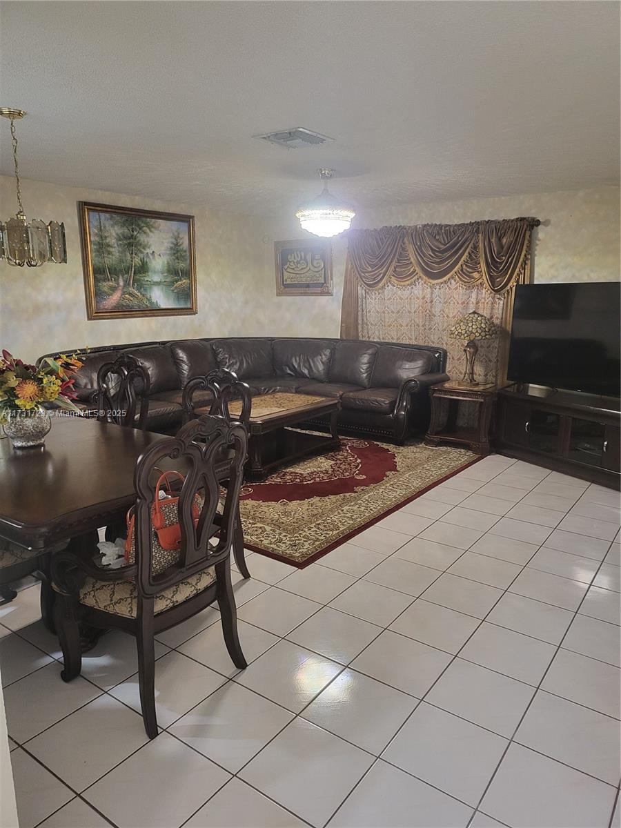 10877 NW 8th St #10877, Pembroke Pines, Florida image 4